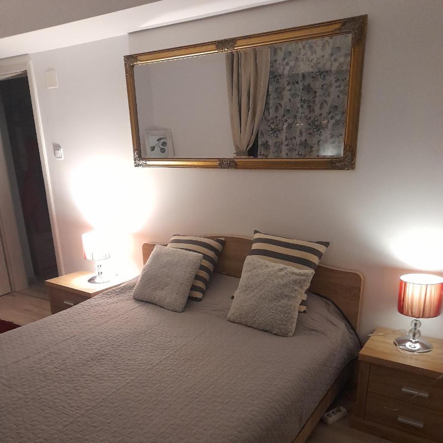 Apartment River Bacău Екстериор снимка