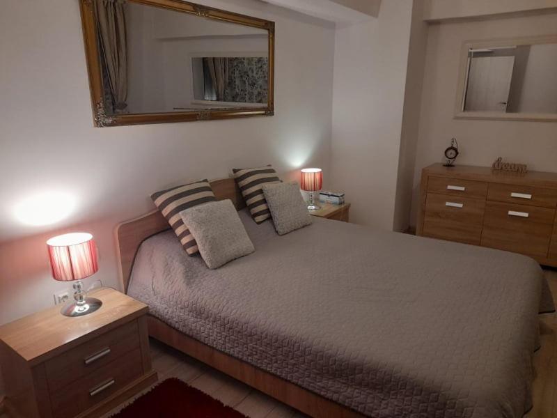 Apartment River Bacău Екстериор снимка