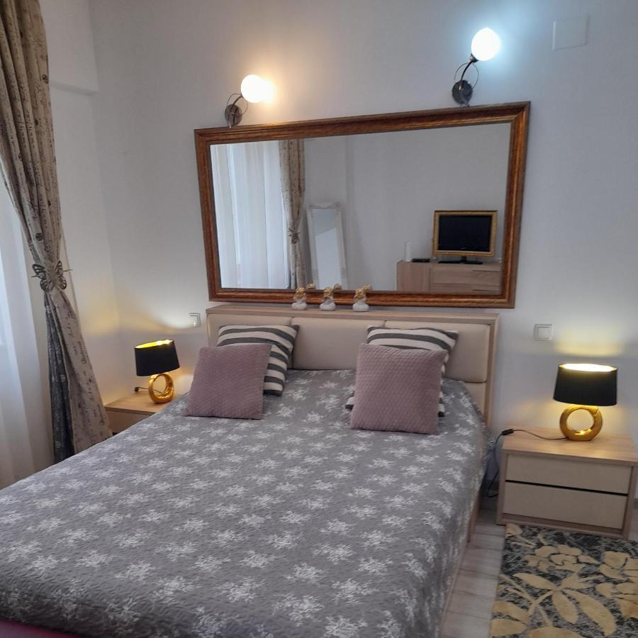 Apartment River Bacău Екстериор снимка
